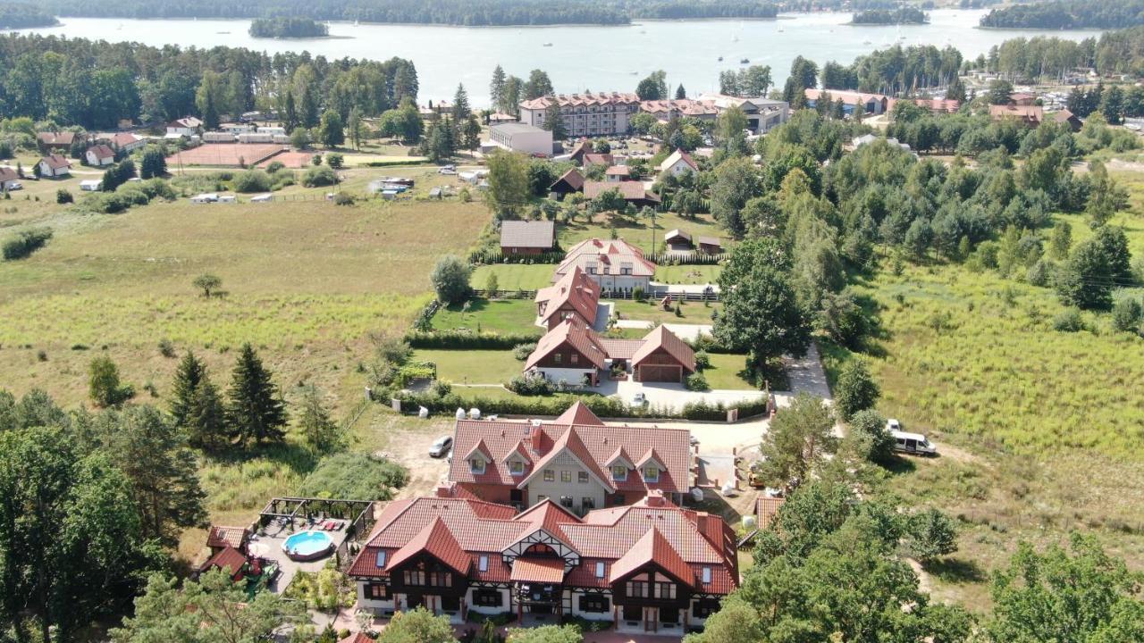 Dwor U Papuga Apartment Ручане Нида Екстериор снимка