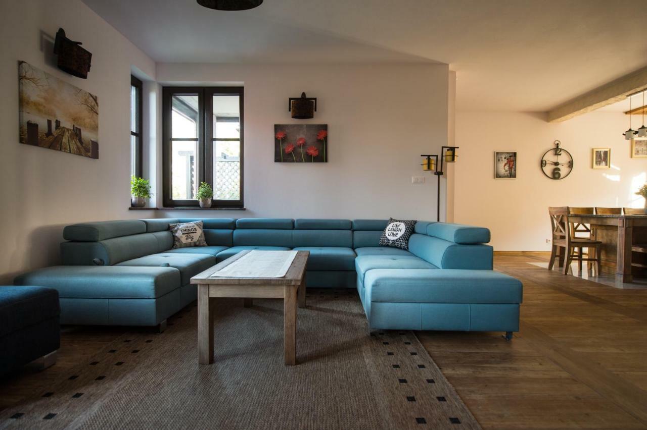 Dwor U Papuga Apartment Ручане Нида Екстериор снимка