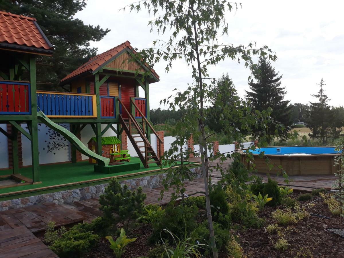 Dwor U Papuga Apartment Ручане Нида Екстериор снимка